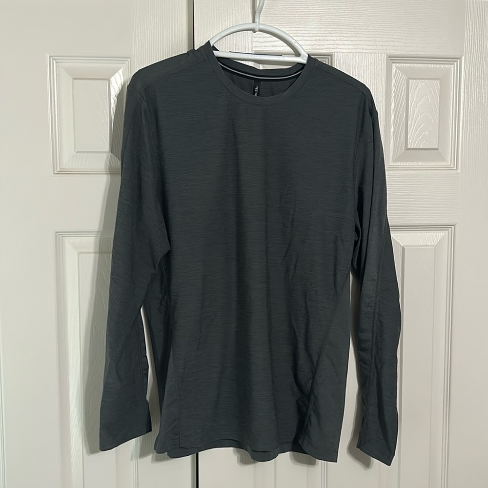 Men’s Ten Thousand Long Sleeve Versatile Shirt